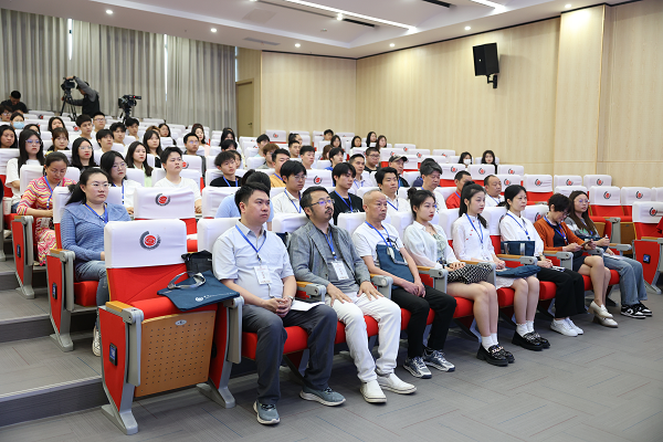 学员上课